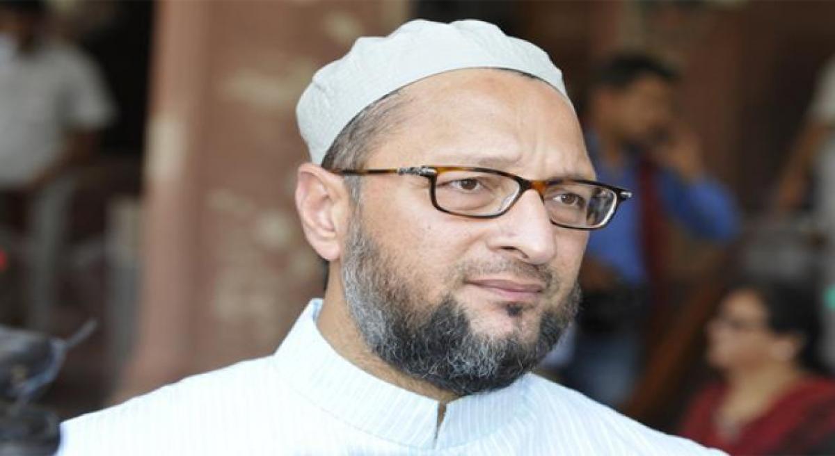 Owaisi seeks all party meet on Kashmir