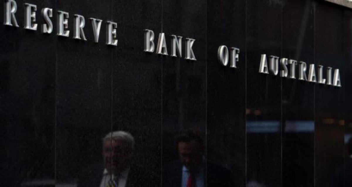 Australian central bank leaves cash rate at record low