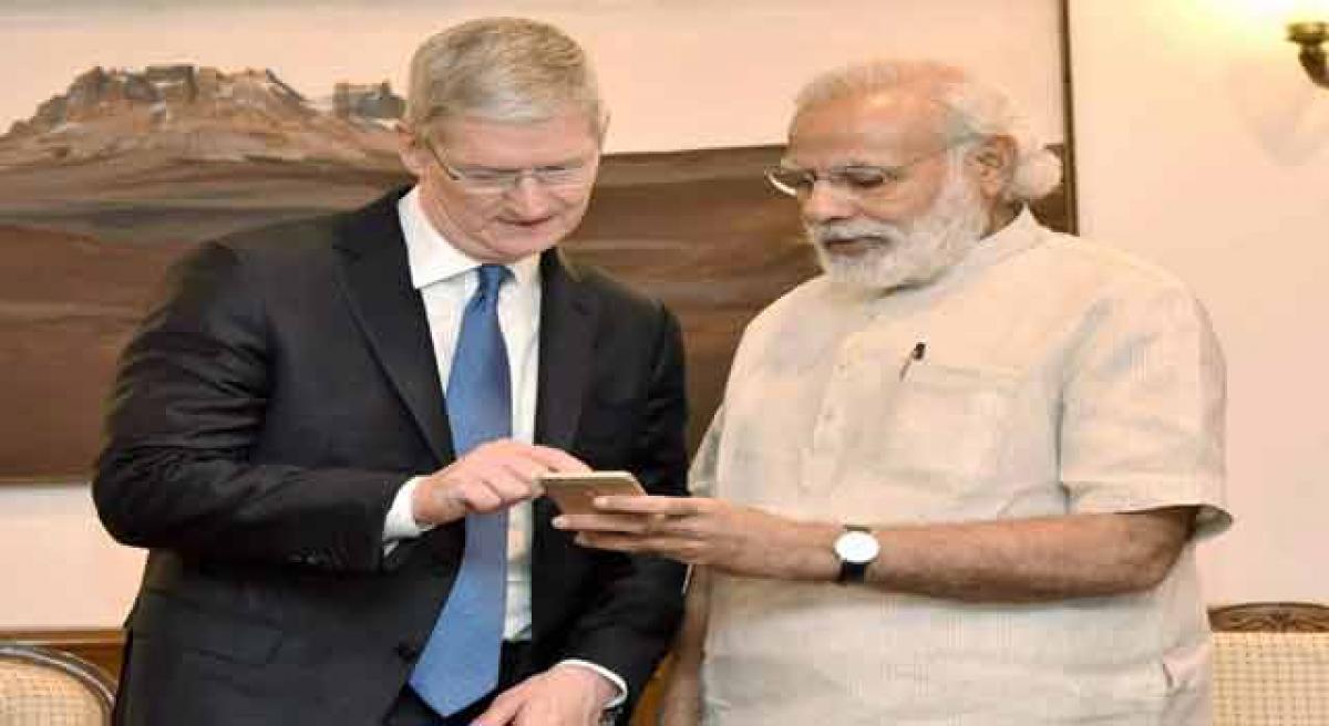 Cook, Modi discuss Make in India plans