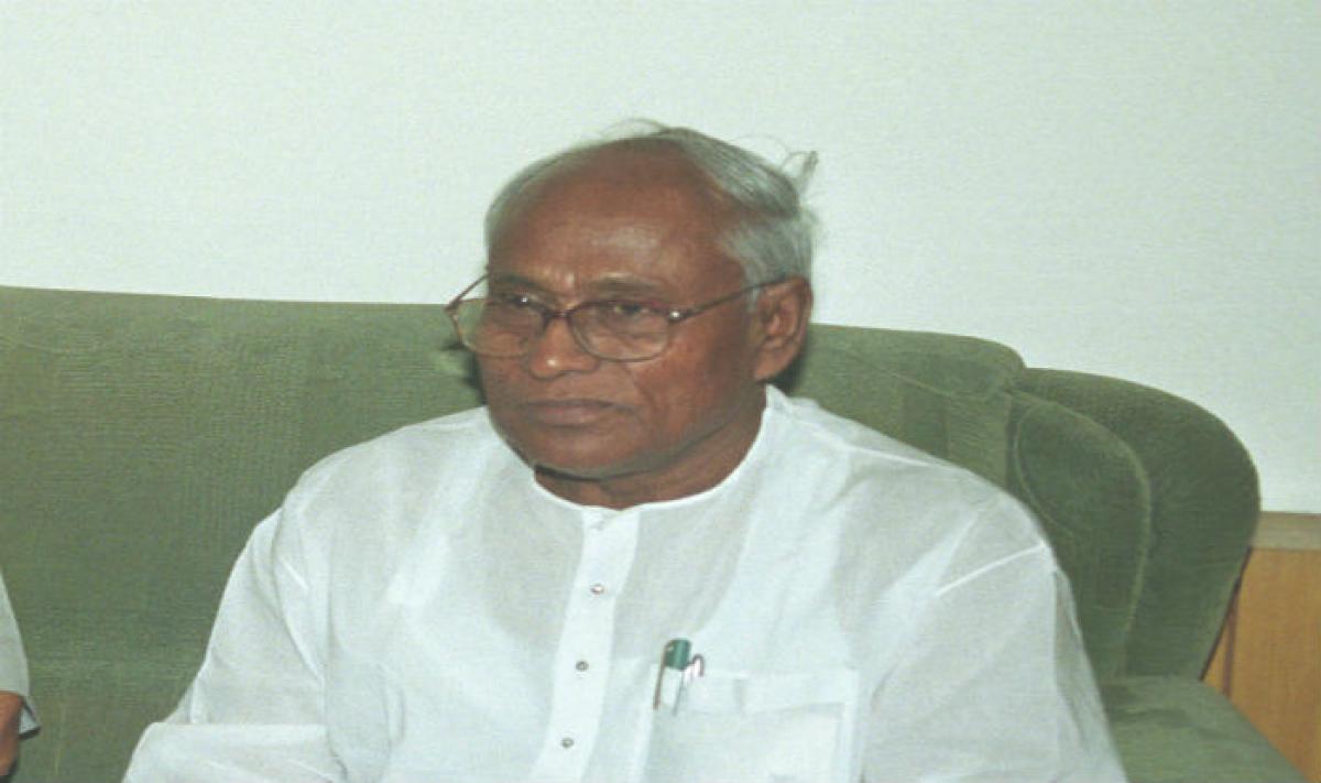 Veteran CPI-M leader Kanti Biswas passes away