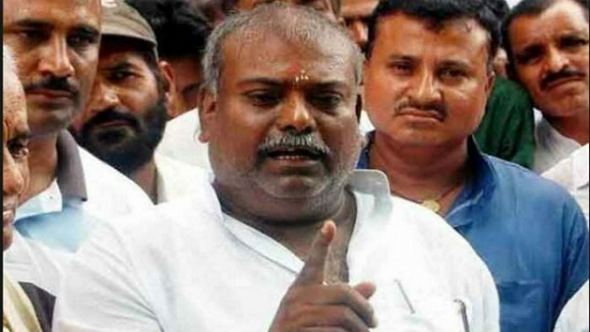 SC issued notice to Bihar MLA cancelling his bail in the alleged rape case 