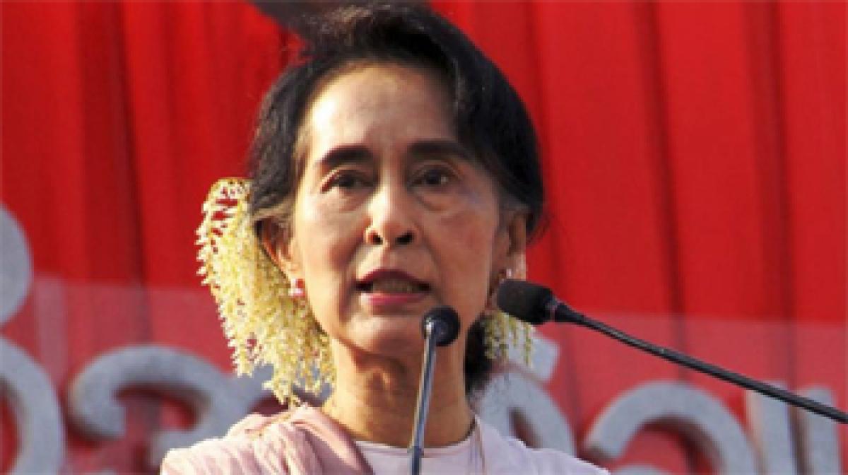 Myanmars Aung San Suu Kyi angry at being interview by a Muslim