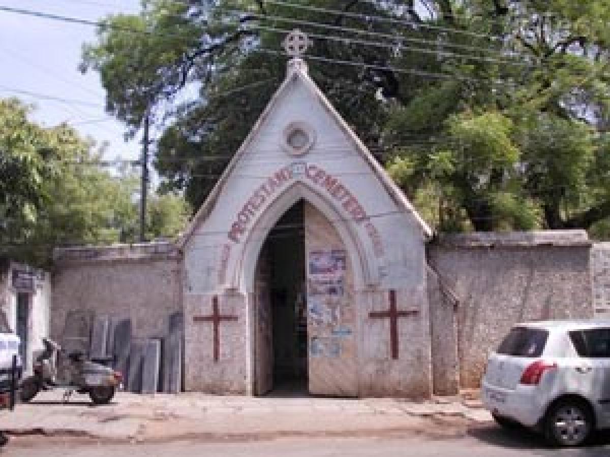 Protestants seek burial grounds in Hyderabad