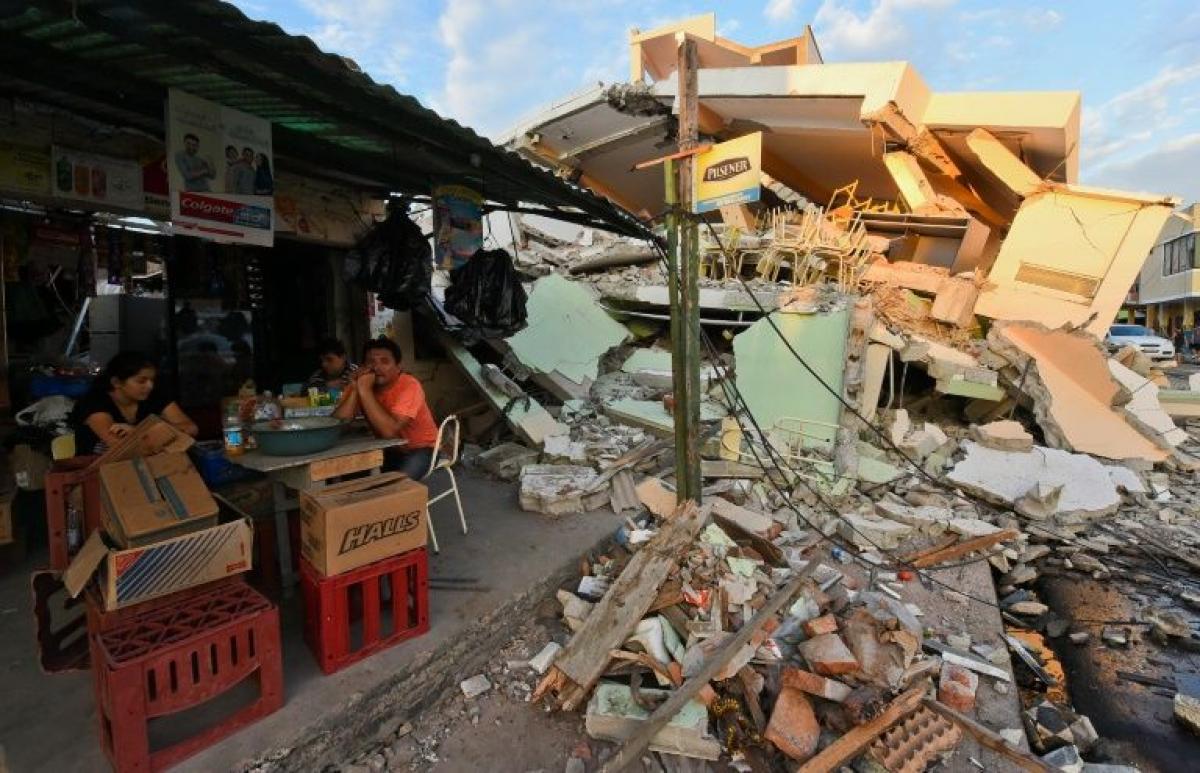 Rebuilding after deadly Ecuador quake to cost at least $3.3 billion