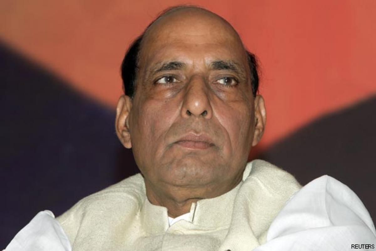 Rajnath Singh condoles families of victims at the Rajahmundry stampede