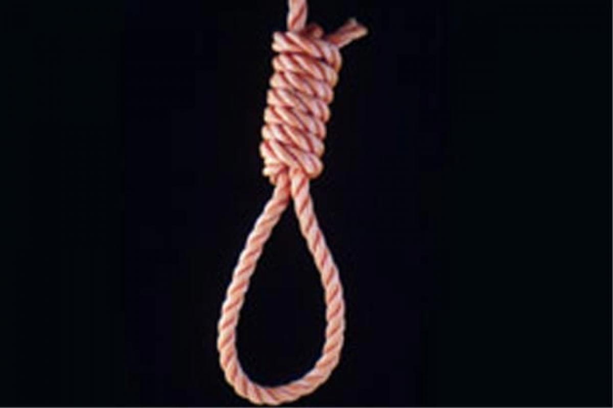 ASHA worker commits suicide