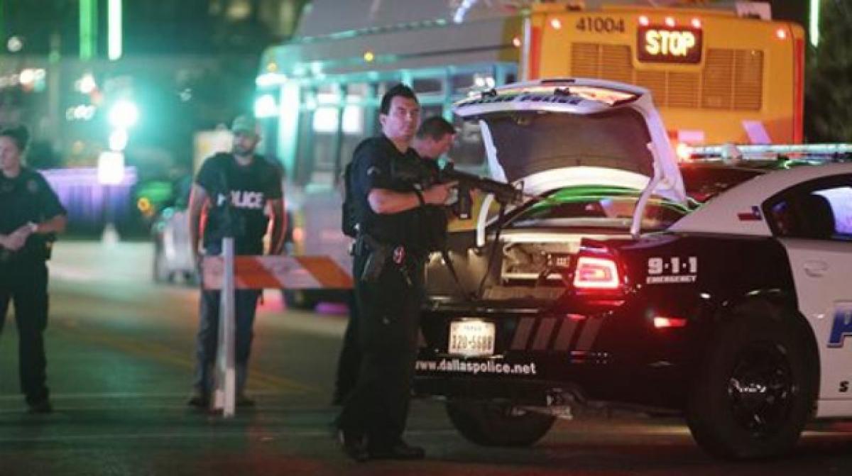 Suspect in Dallas police attack wanted to ‘kill white people’