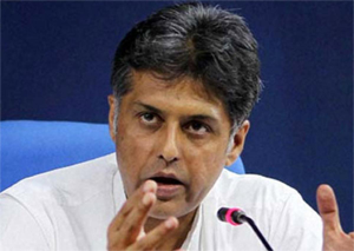 Manish Tewari urges withdrawal of I-B Ministrys notice to TV channels