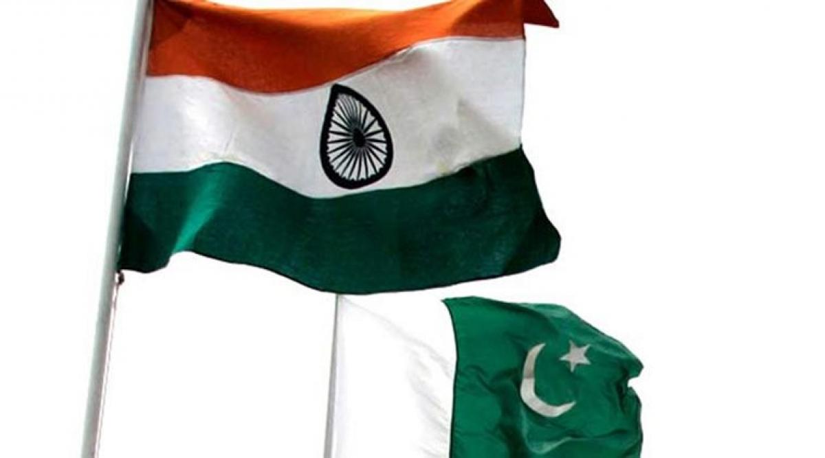 India hits back at Pak for raising Kashmir issue at UN