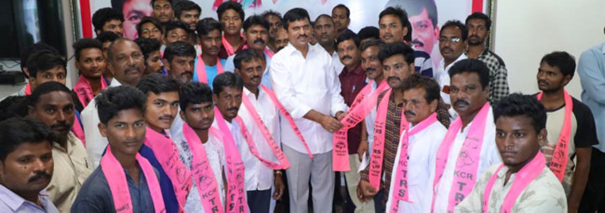 Focus on TRS victory: Ponguleti to party workers