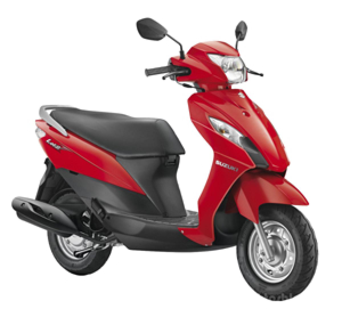Suzuki announces new colours for Lets scooter