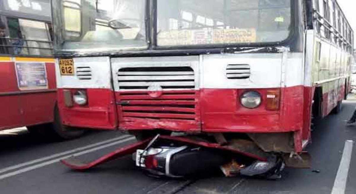 TSRTC bus mows down woman