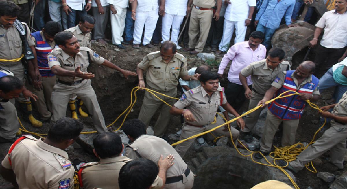 Madhapur manhole swallows 4 workers