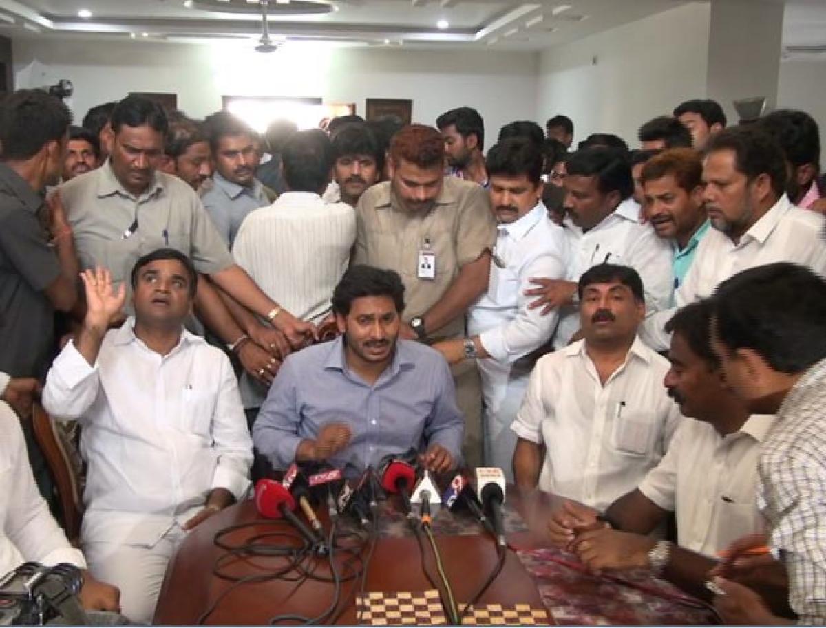 Resign and re-contest, Jagan dares Naidu