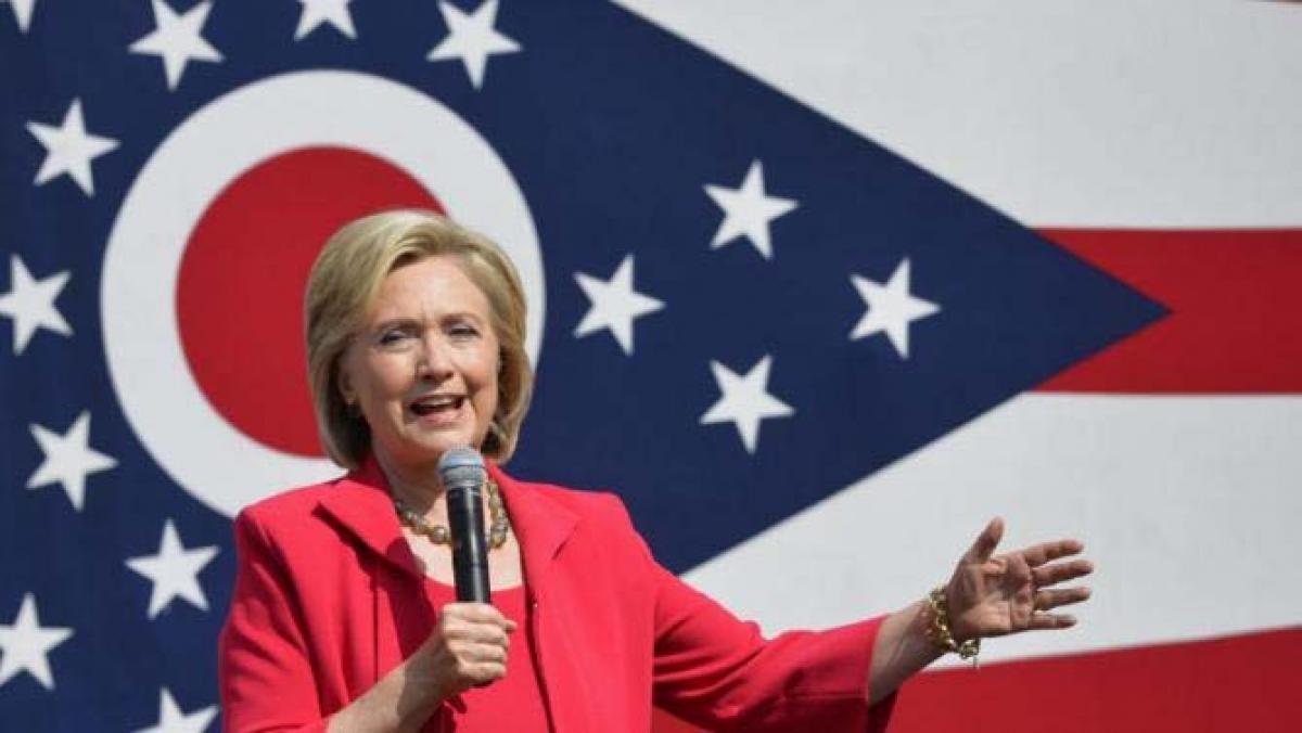 Hillary Clinton likens Republican rivals to terrorists on women health