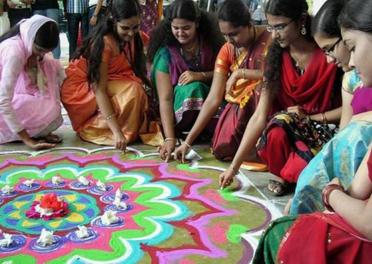 Tamil Nadu: Pongal celebrated with traditional fervour