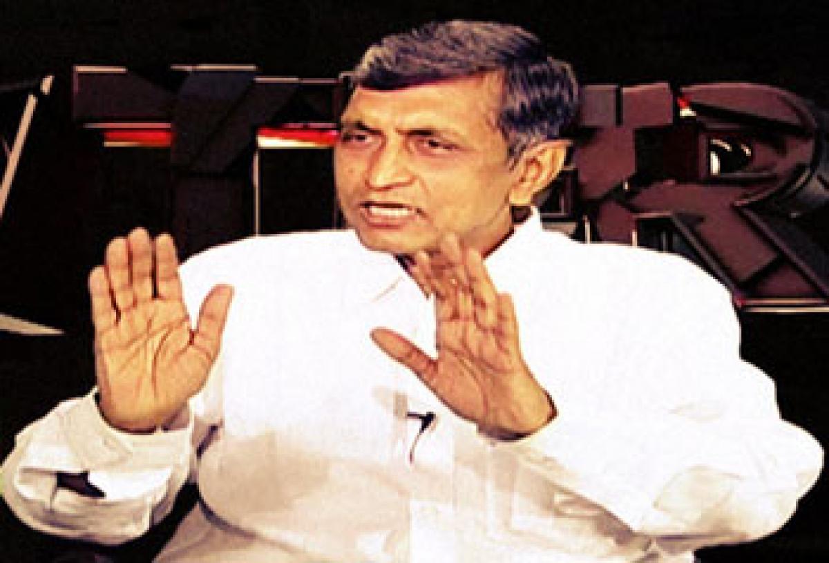 Loksatta founder Jayaprakash Narayan writes to AP CM Chandrababu on land mafia