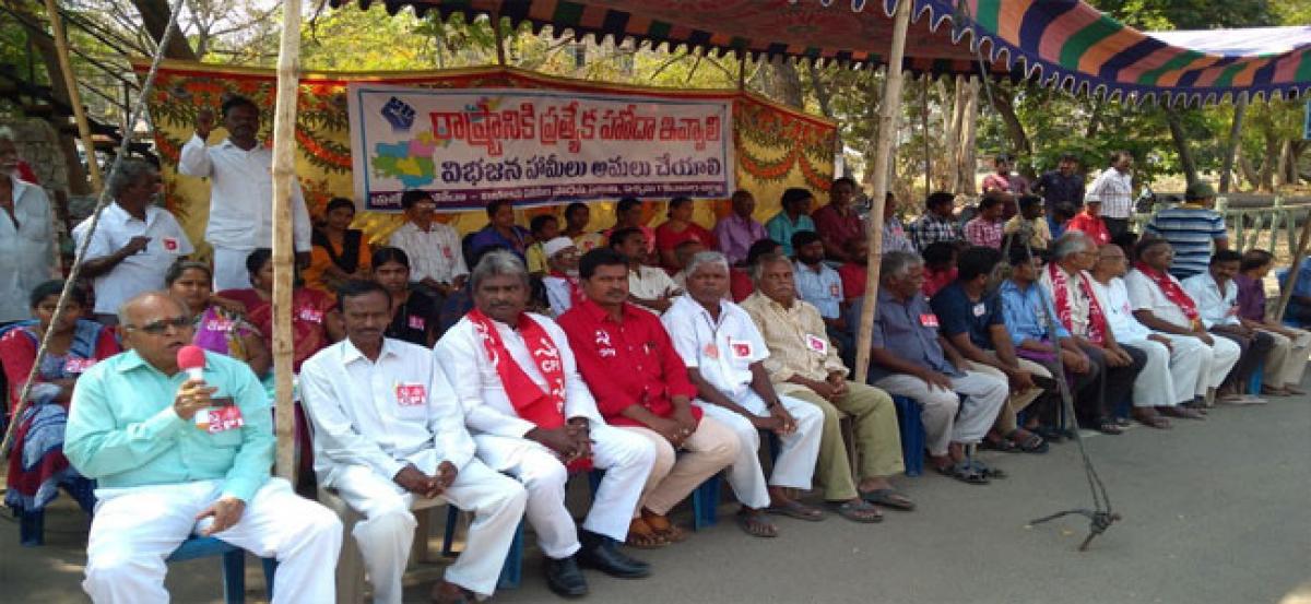 Left, Cong protest over SCS