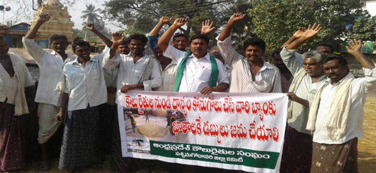 No paddy purchase for rabi, allege tenant farmers
