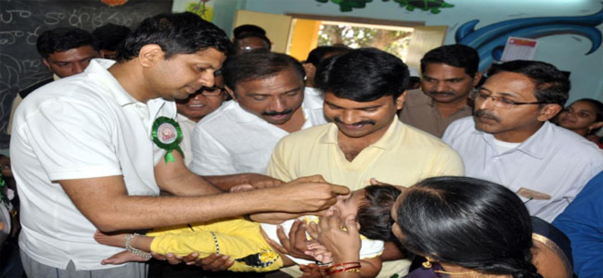 4 lakh kids administered polio drops