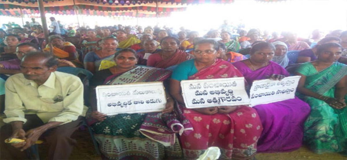 Tadicherla villagers seek separate Panchayat