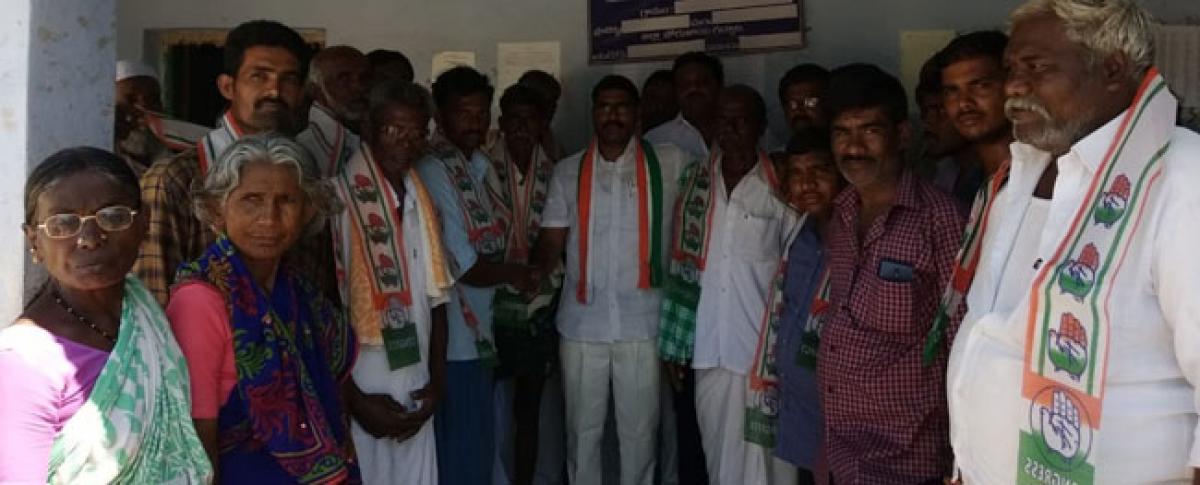50 local leaders join Congress