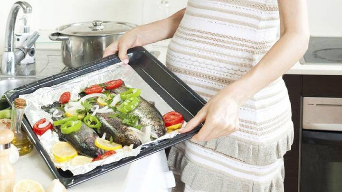 Fish intake in pregnancy ups obesity risk in kids