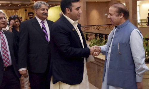 Pakistan NSA briefs Nawaz Sharif