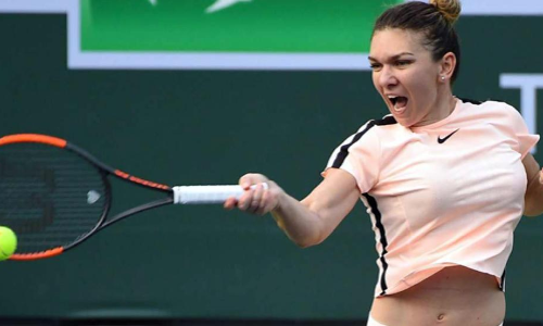 French Open: Simona Halep rewarded for patience after risky start
