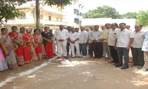 Corporator Lakshmi launches underground drainage works
