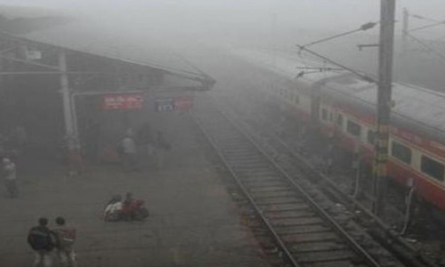 Dense fog hits train services in Delhi