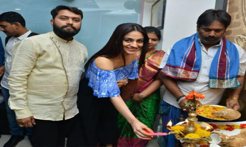 STUDIO 11 Salon & Spa launched at Chintal