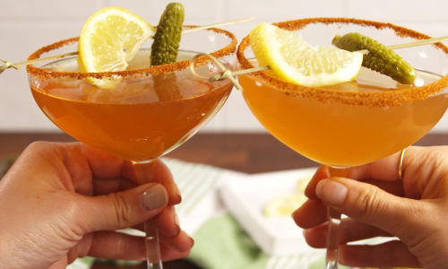 Whiskey Cocktails to liven up your Christmas eve