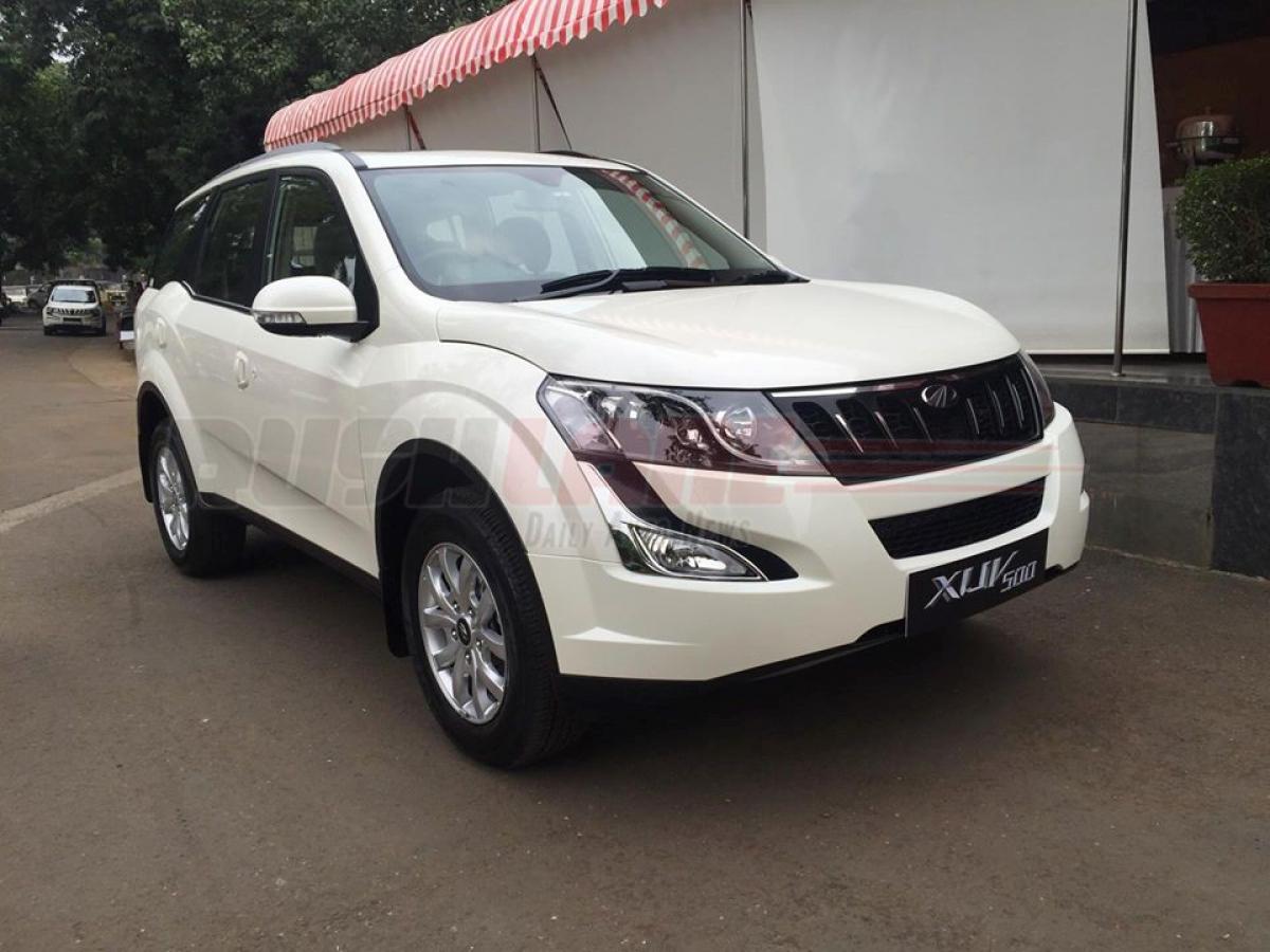 Check out Mahindra XUV 500 W6 fwd Automatic specifications price in India