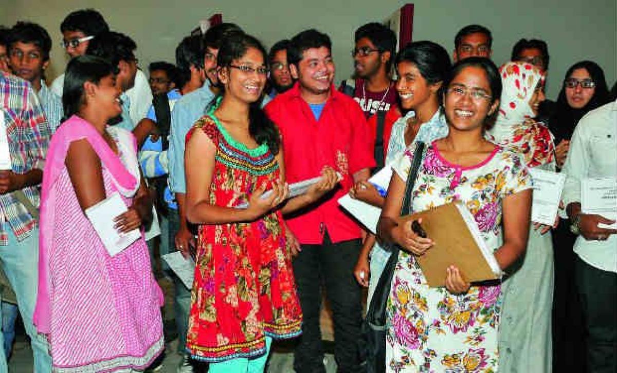 Two lakh students to vie for Best Student contest