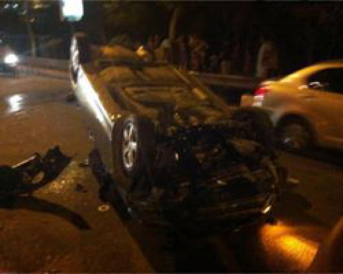 Three killed in a road mishap in Hyderabad