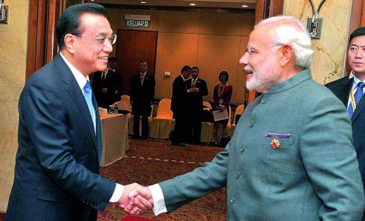 ASEAN Summit: Narendra Modi for settling South China Sea dispute