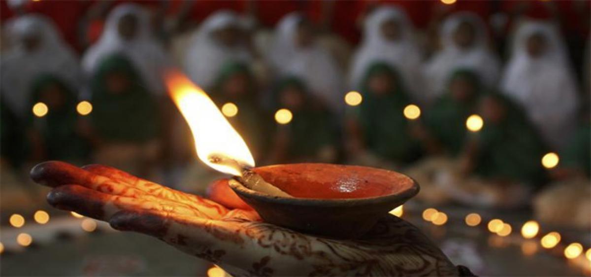 Real and virtual Diwali