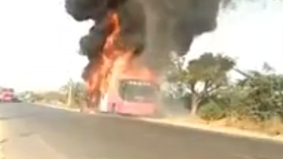 TSRTC bus catches fire, close shave for over 30 passengers