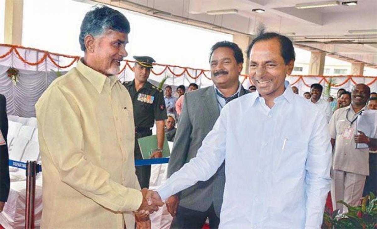 Chai to bring Chandrababu and KCR together on Independence Day