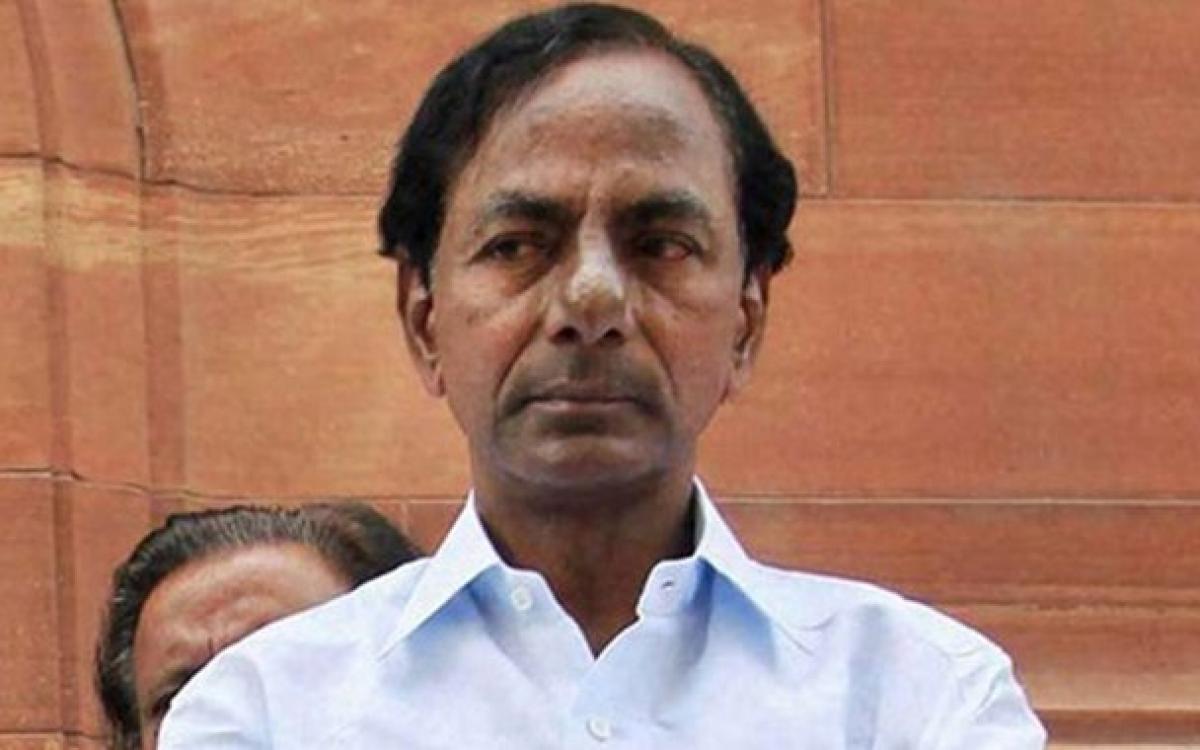 KCR’s effigy burnt by Chandrababu supporters over leaked audio tapes