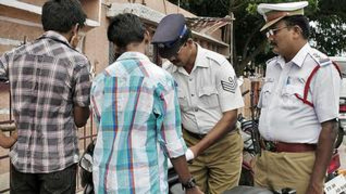 Hyderabad traffic police to jail drivers without licence