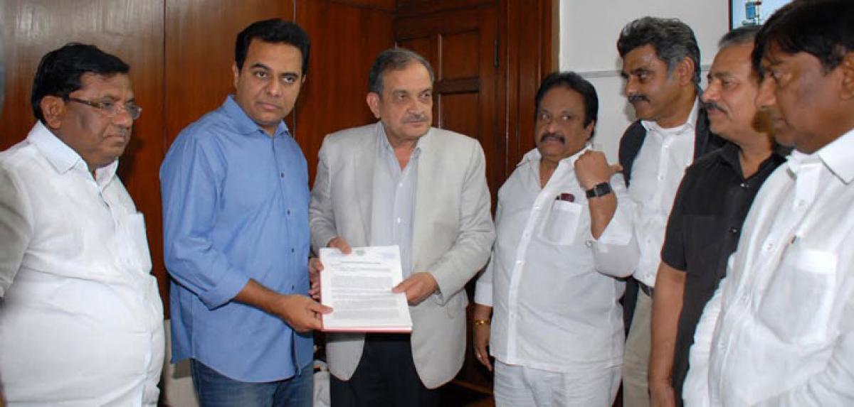 KTR urges Centre to allot funds for rural development