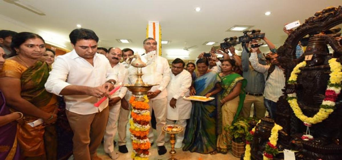 Move afoot to promote Telangana State handicrafts globally