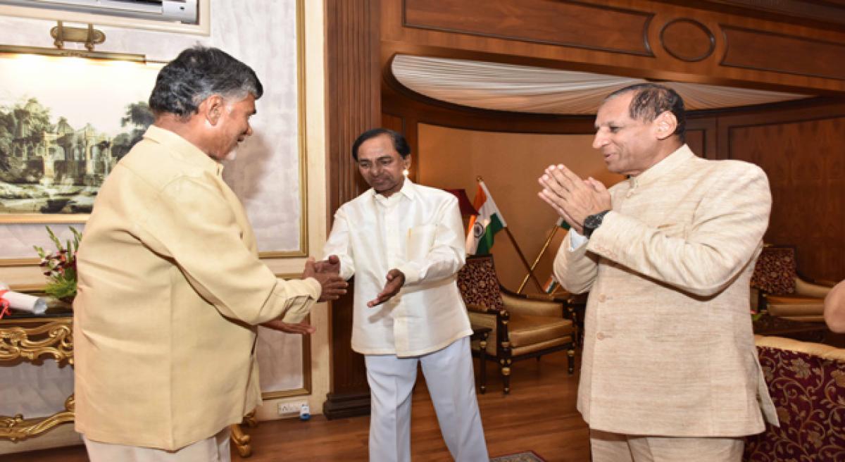 Chief Ministers of AP and Telangana At Home