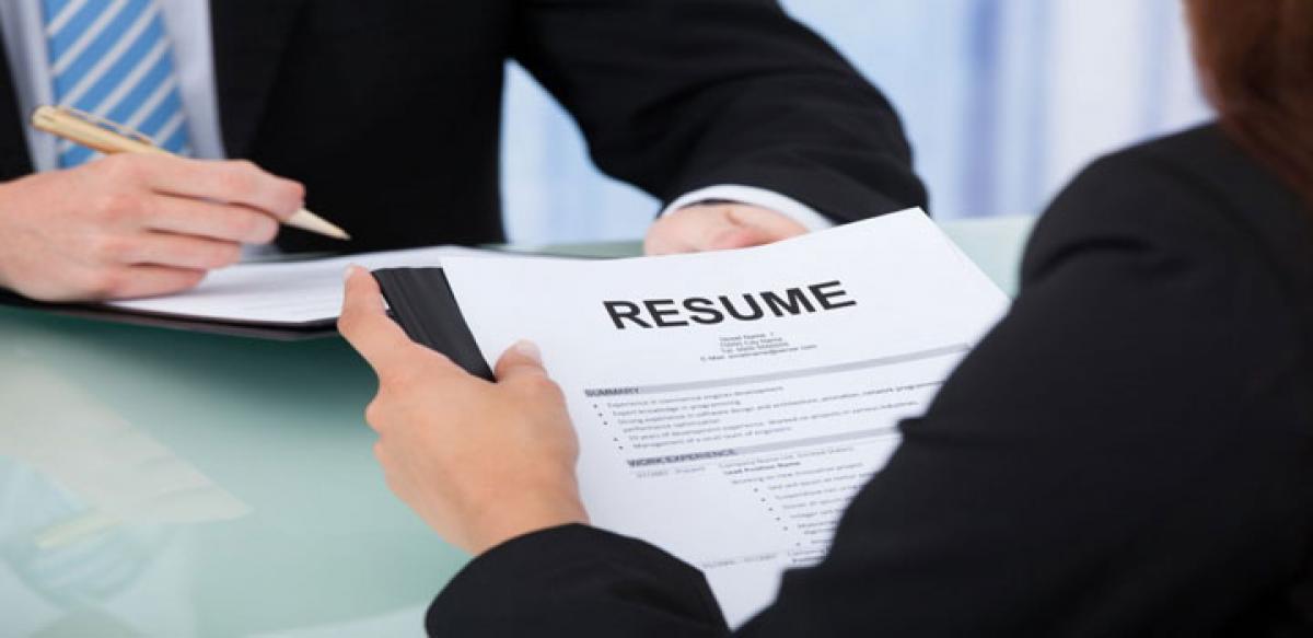 Frequent mistakes while preparing a resume