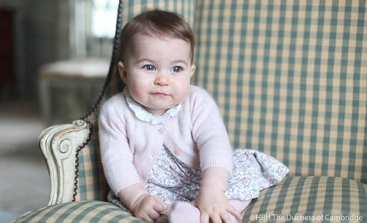 Photos: Kate Middletons daughter Princess Charlotte