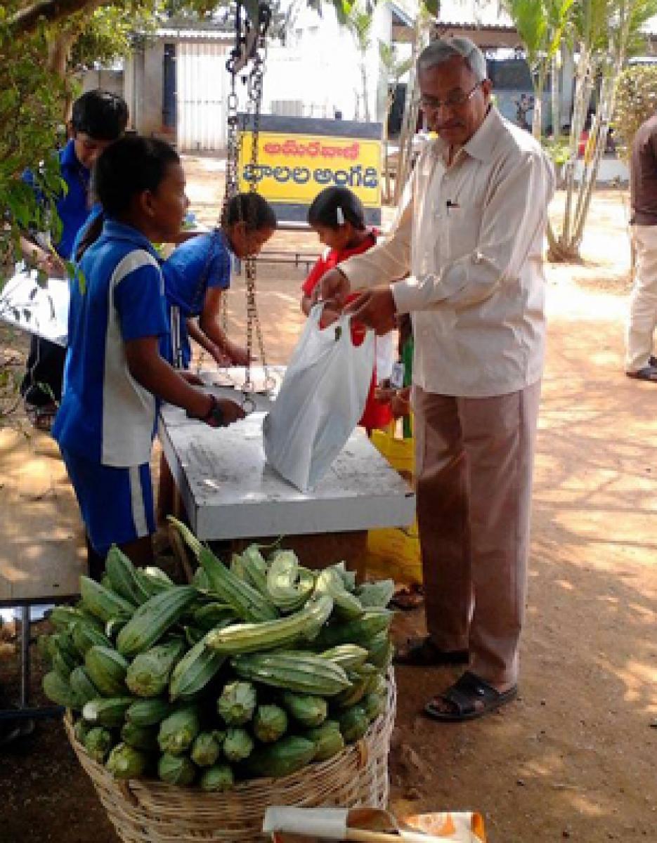 When students turned vegetable vendors