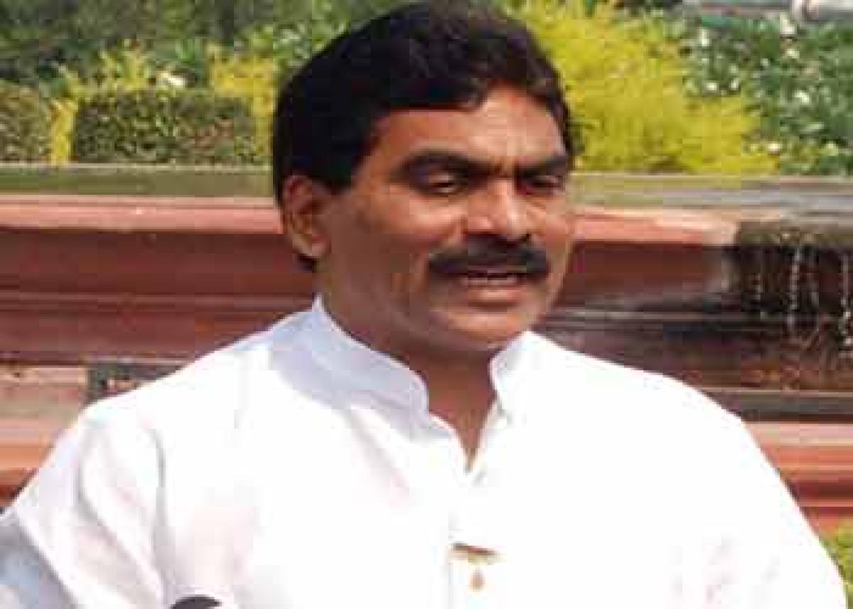 Lagadapati may join TDP