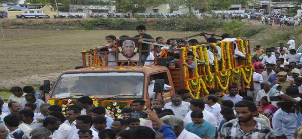 Palvai cremated with full state honours